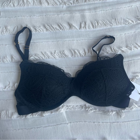 NWT Lively Lace No-Wire Push-Up Bra in Jet Black 34B - Picture 9 of 9
